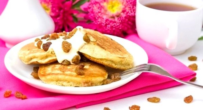 Овсяные оладьи с изюмом