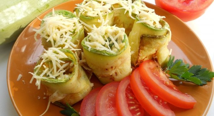 Рулетики из кабачков
