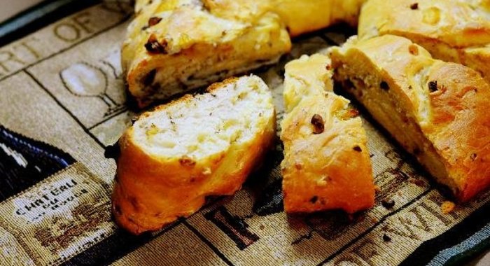 Луково-ореховый хлеб