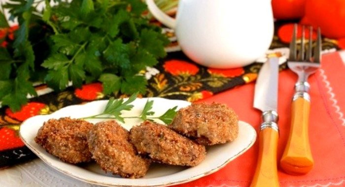 Котлеты из печёного баклажана