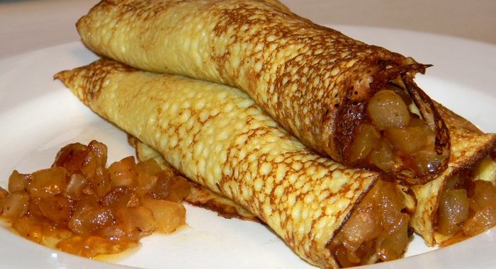 Блинчики с яблочной начинкой