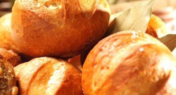 Хлеб с зеленым перцем горошком