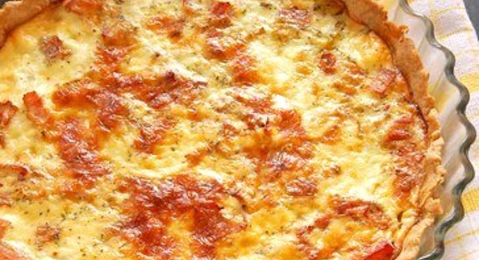 Тарт с пореем и мангольдом