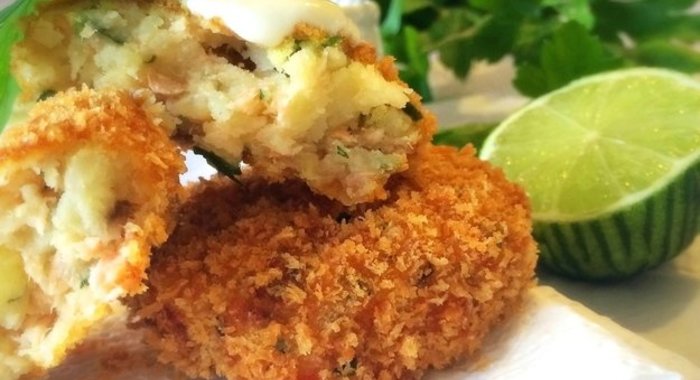 Картофельные котлеты с лососем