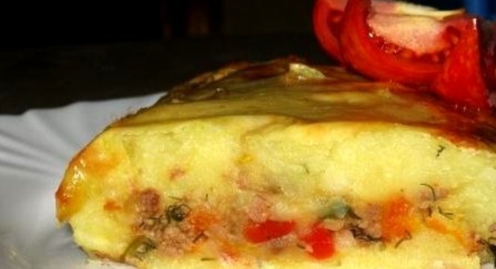 Запеканка из пюре и фарша