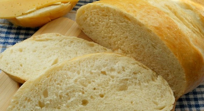 Батон нарезной Семейный в хлебопечке