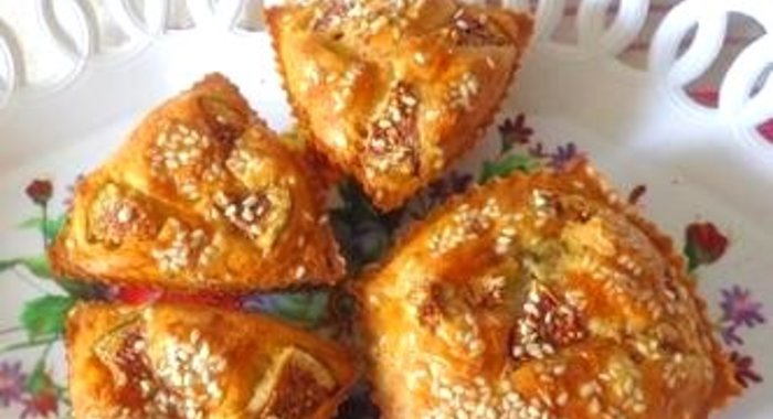 Кексы из творожного теста с печенью