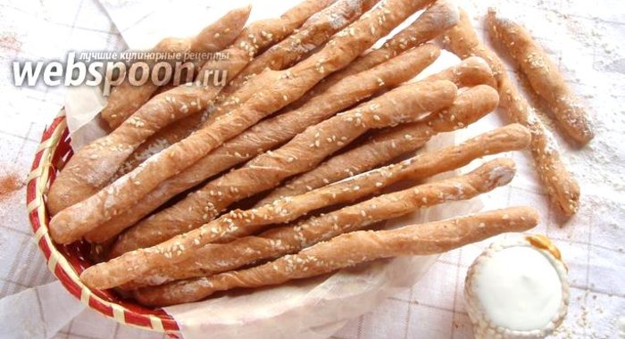 Палочки хлебные с паприкой и кунжутом