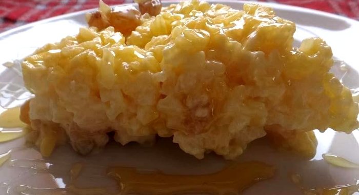 Рисовый пирог с карамелью