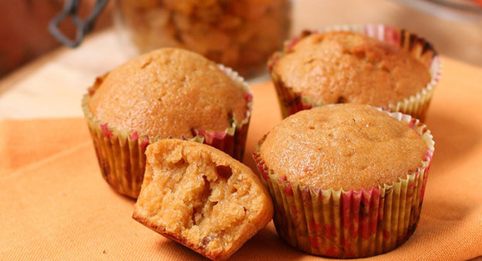 Маффины со сладким картофелем и изюмом