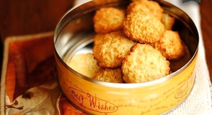 Кокосовое печенье сдобное