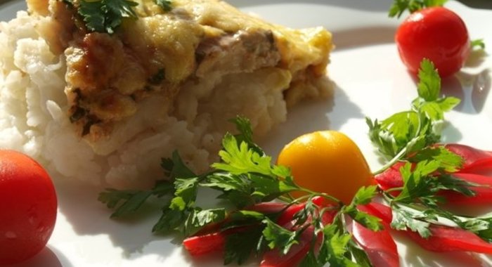 Рисовая запеканка с рыбой