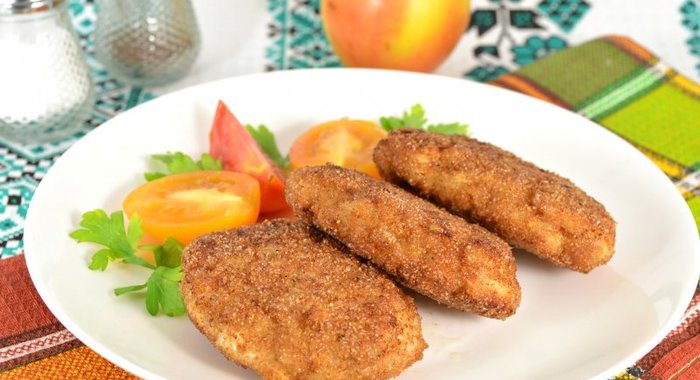 Куриные котлеты с творогом и яблоком
