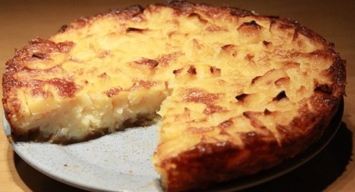 Яблочно-ананасовая запеканка