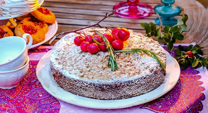 Яблочный пирог с розмарином