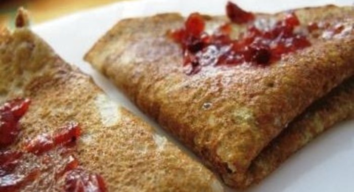 Блины на воде с яйцами