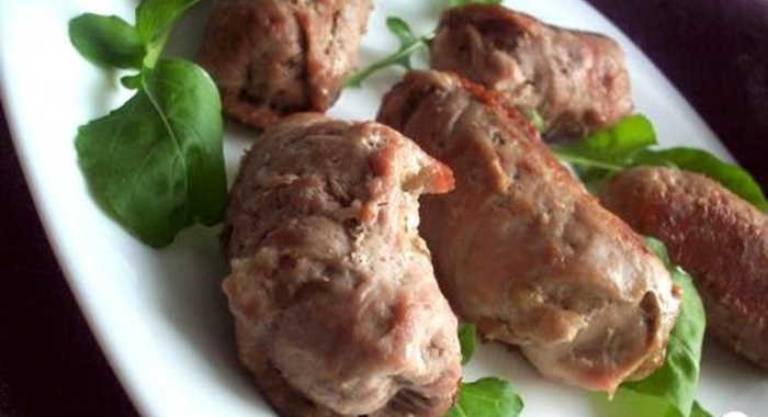 Свиные рулеты с сыром и грибами