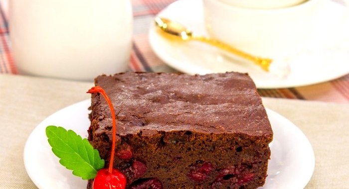 Брауни с вишней
