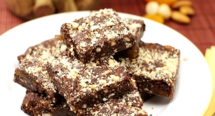 Шоколадное печенье с лесными орехами