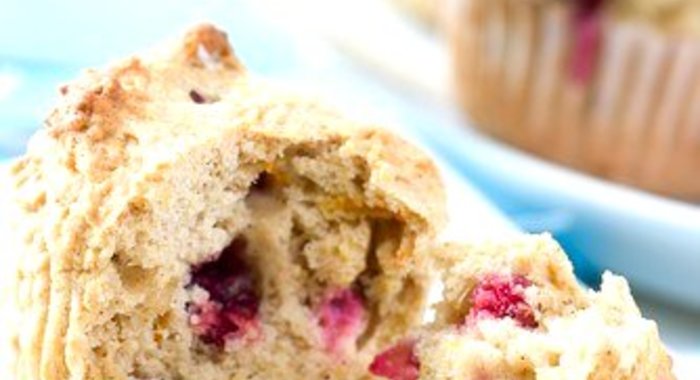 Маффины с клюквой и мускатным орехом