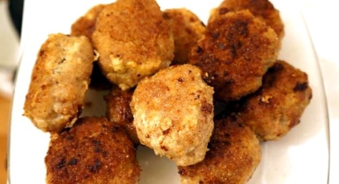 Свиные котлеты по-домашнему