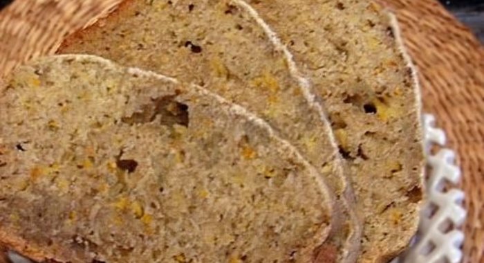 Домашний хлеб из патиссонов с чесноком и имбирем