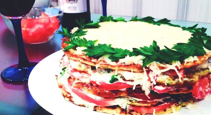 Кабачковый торт с помидорами