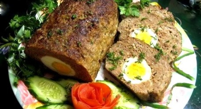 Рулет из фарша с начинкой