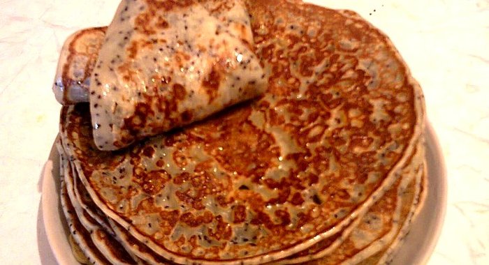 Блины с маком