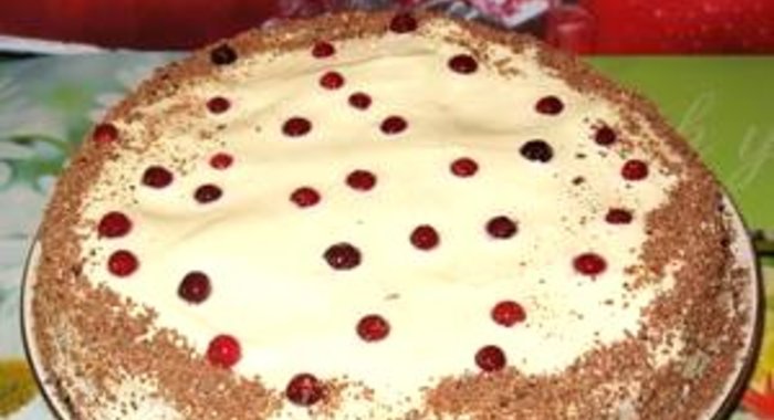 Торт сметанно-ягодный
