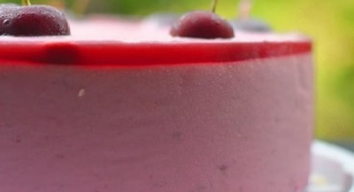 Торт-мусс Вишневое зеркало