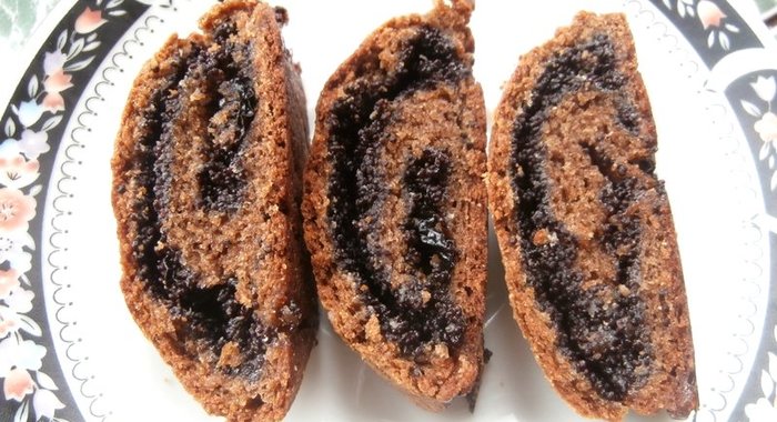 Рулет из творожного теста с маком