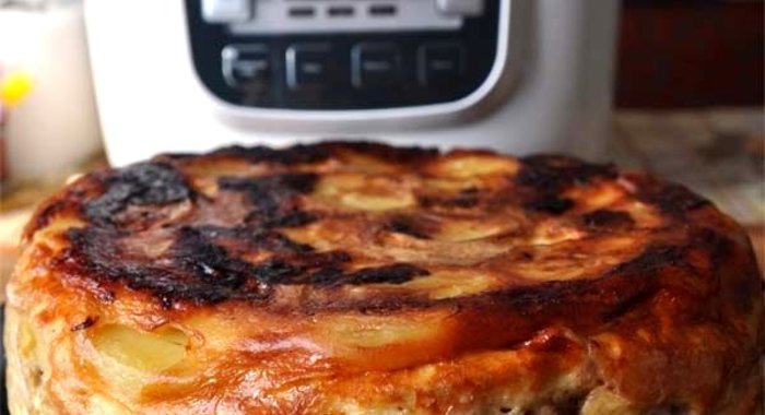 Картофельная запеканка в мультиварке Поларис