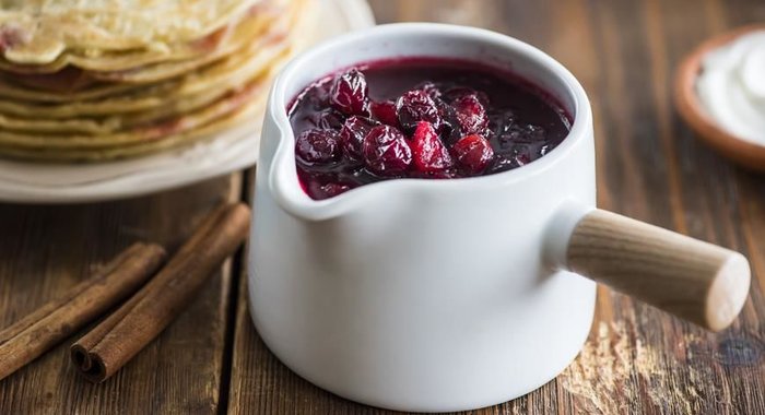 Клюквенный соус к блинам