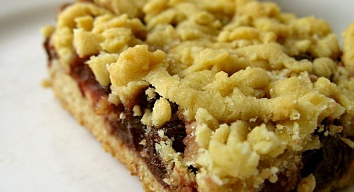 Печенье тертое с вареньем