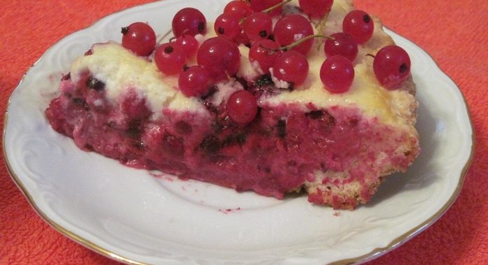Пирог со смородиной