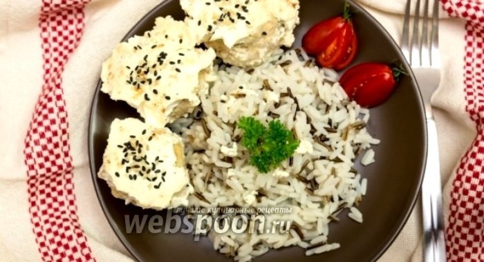 Куриные тефтели в сметанном соусе