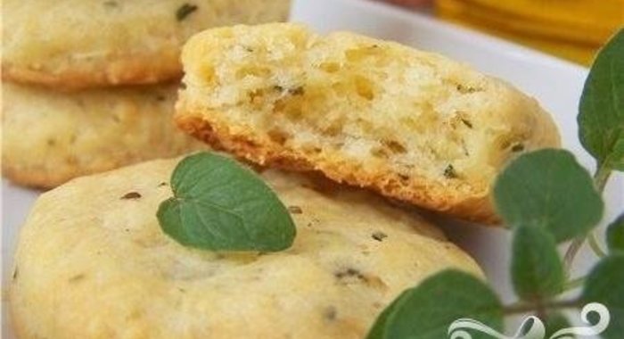 Сырное печенье с базиликом