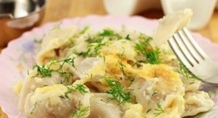 Запеканка из пельменей в мультиварке