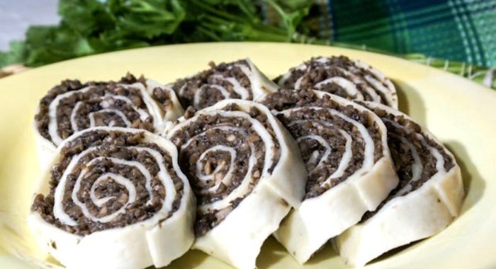 Блинчики из сулугуни с начинкой