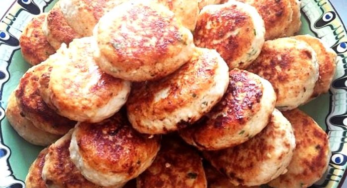 Котлеты из индейки с кинзой