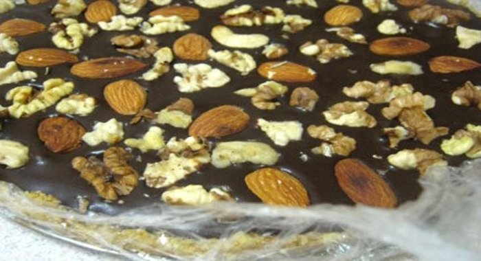 Ореховый торт без выпечки