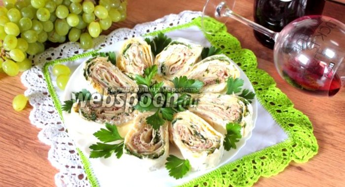 Рулет из лаваша с печенью трески