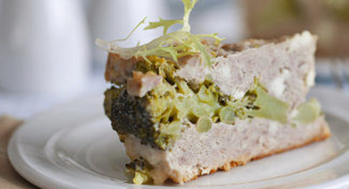 Запеканка из курицы и брокколи в мультиварке