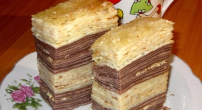 Блинный торт со сметаной и сгущенкой