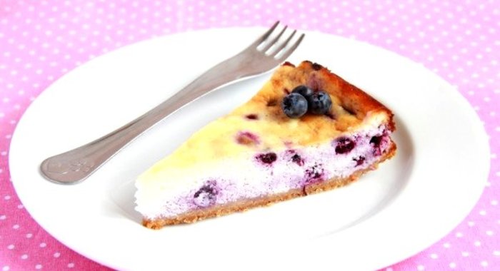 Черничный чизкейк со сливками