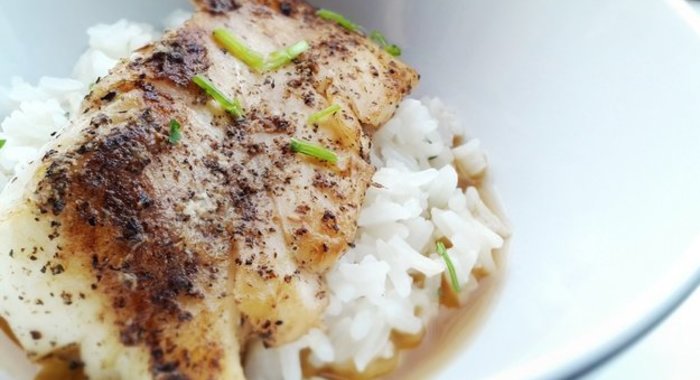 Рыба с рисом по-португальски