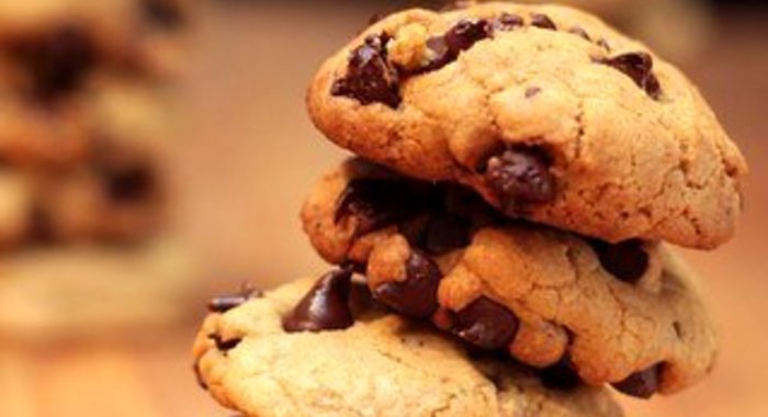 Воздушное печенье с шоколадом