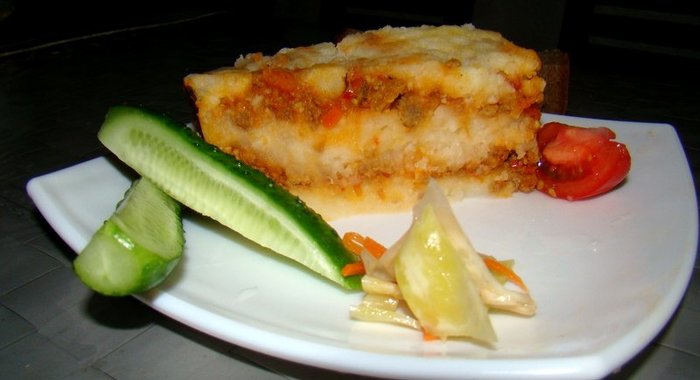 Картофельная запеканка с соусом болоньезе