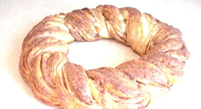 Веночек с корицей